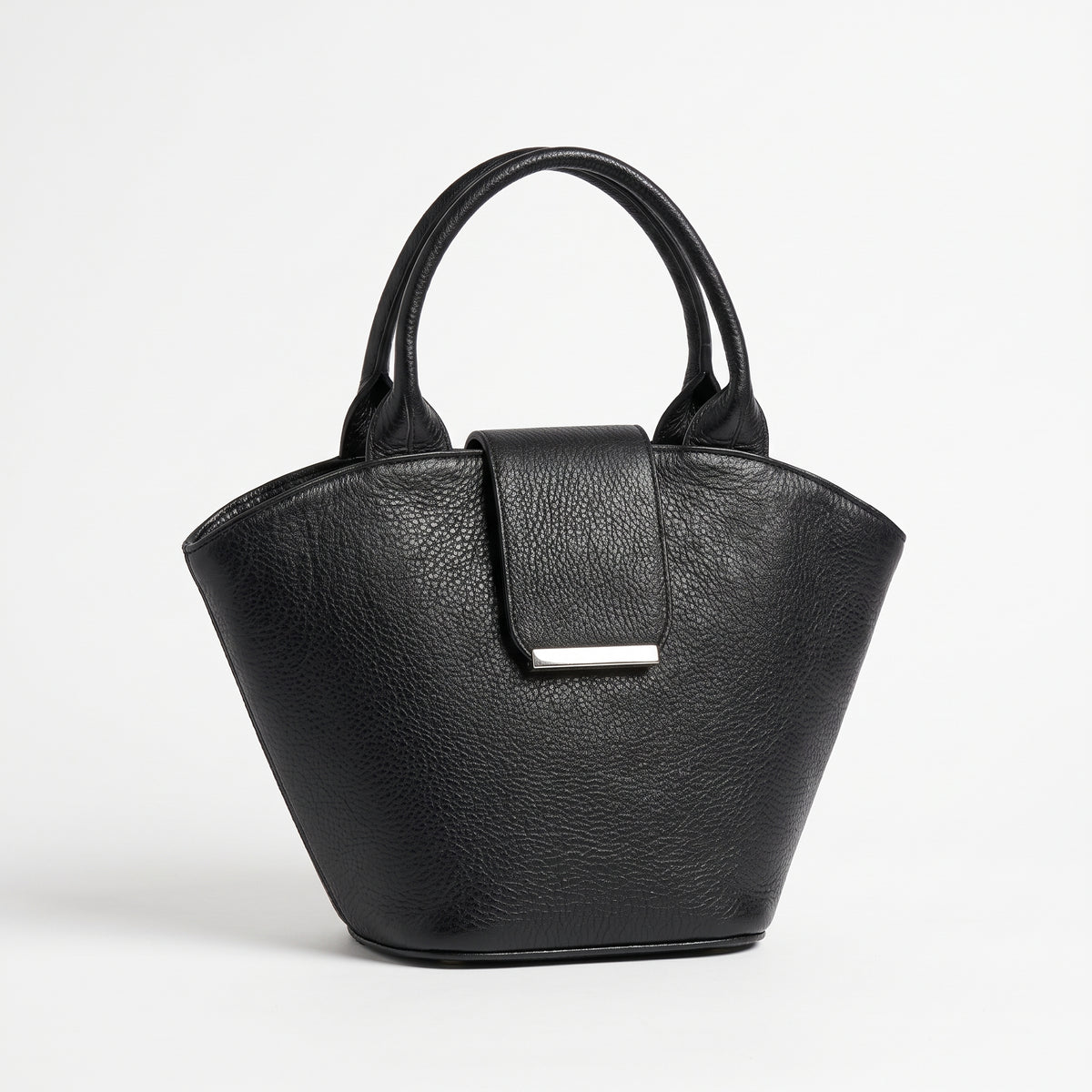 Bolso de Mano y Cesta Estructurada en Piel Graneada